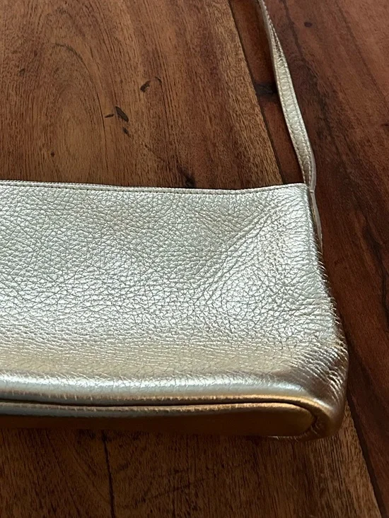 ☀️ New! MADEWELL Mini Crossbody Bag in Soft Grain Gold Metallic - Picture 4 of 12